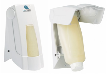 Dosificadores de gel y champú Push and Wash para higiene en baños